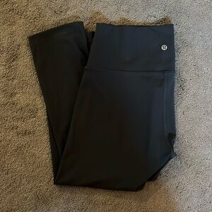 Lululemon Crop Yoga Pants- Size 10